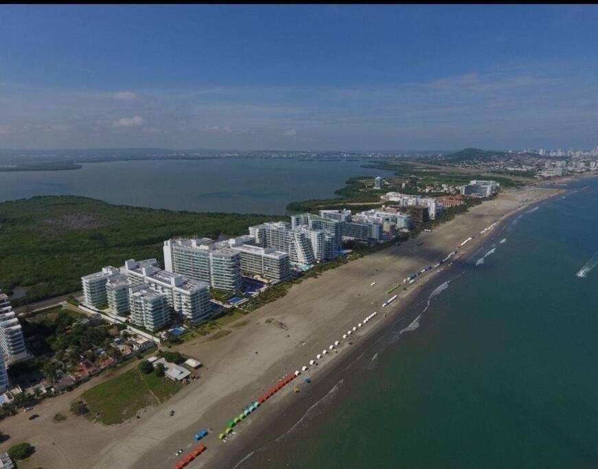 Hermoso Apartamento Con Todas Las Comodidades Acceso Directo A La Playa Morros Epic Sector La Boquilla Cumple Protocolos De Bioseguridad Cartagena Exterior foto