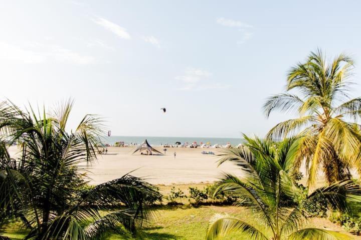 Hermoso Apartamento Con Todas Las Comodidades Acceso Directo A La Playa Morros Epic Sector La Boquilla Cumple Protocolos De Bioseguridad Cartagena Exterior foto